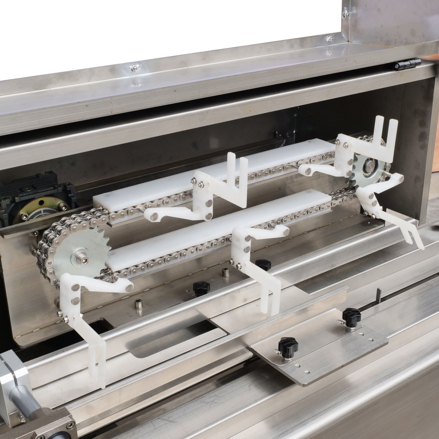 cupcake automatic feeding packaging machine packing assembly line for foods packaging custom made automatic packaging line according to customer requirements China Manufacturing cupcake automatic feeding packaging machine packing assembly line for foods packaging custom made automatic packaging line according to customer requirements China Manufacturing